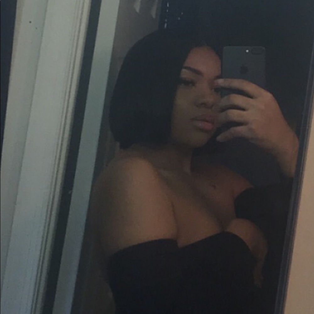 Meet your Posher, Deja